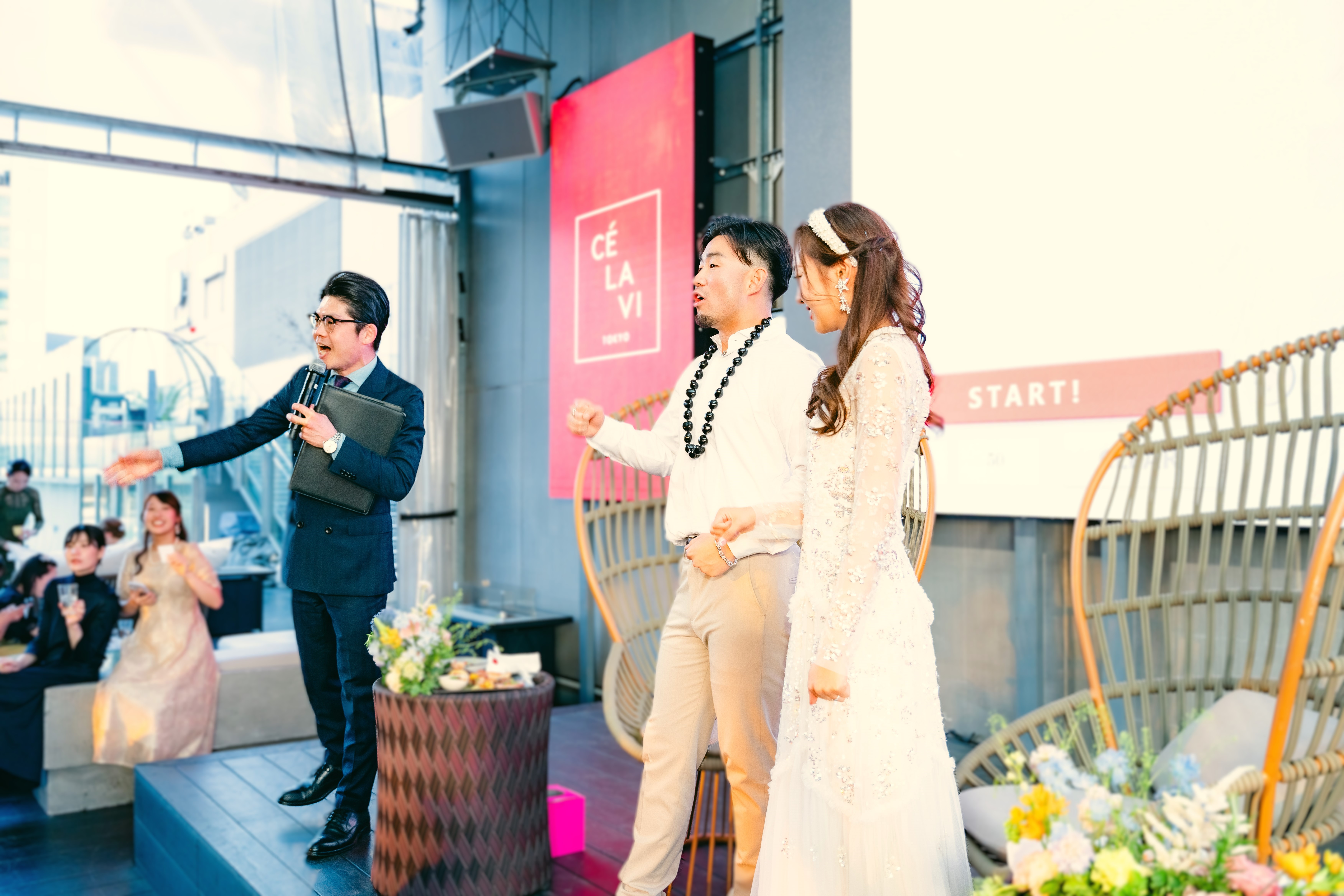 結婚式二次会司会は経験豊富なプロに任せる