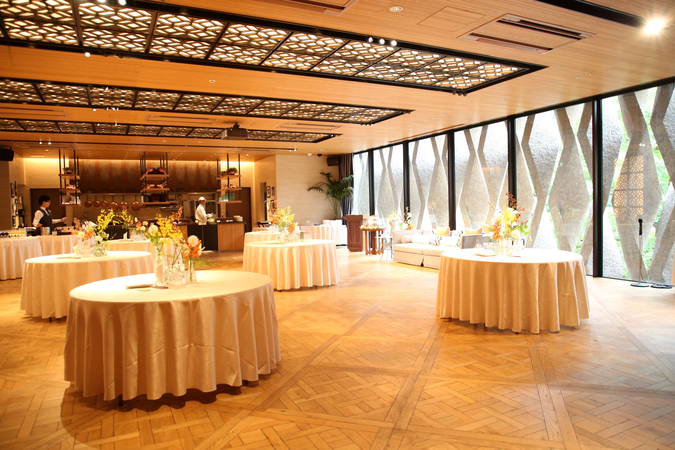 結婚式場で二次会を開催