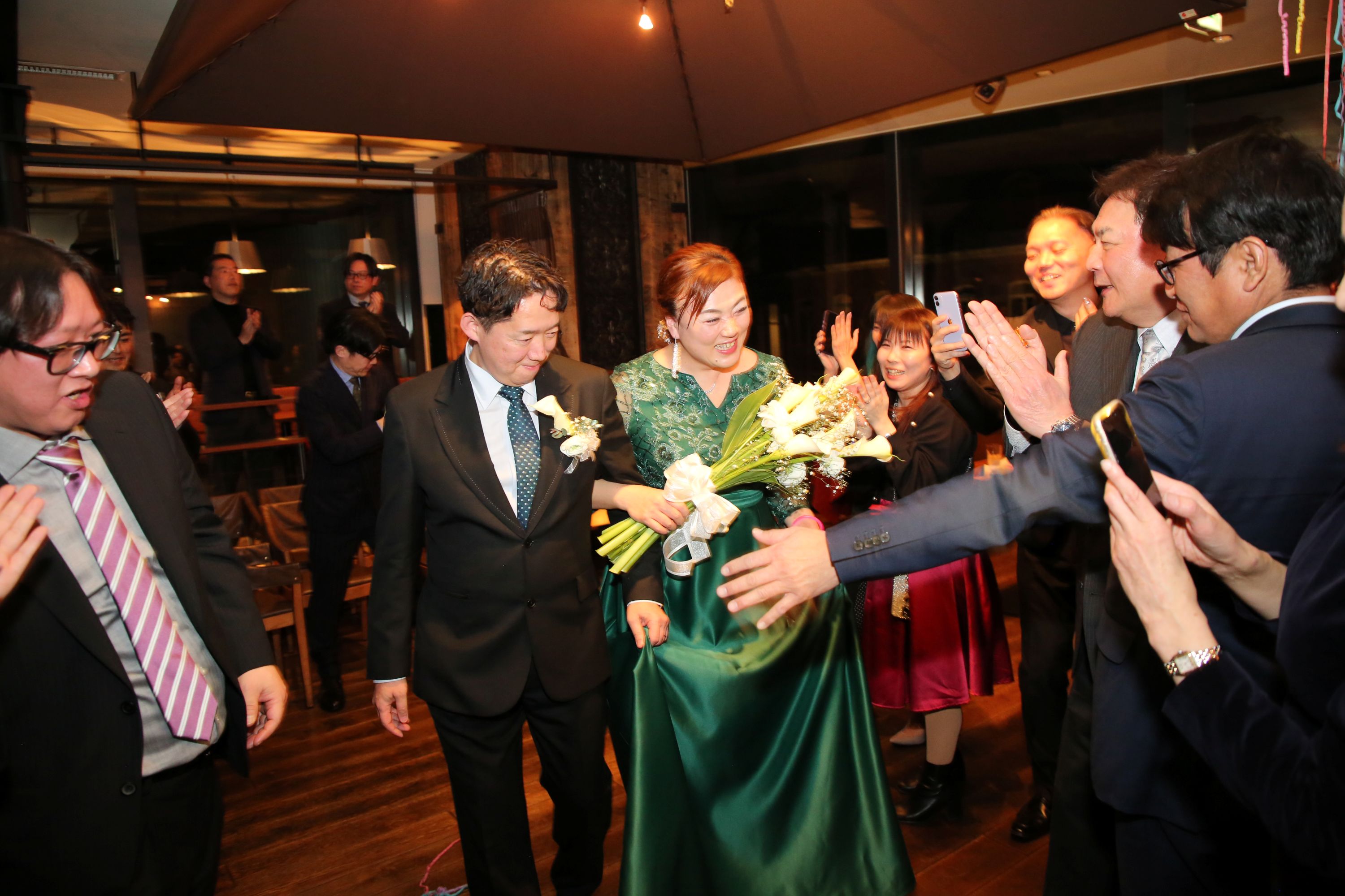 カジュアルな結婚パーティー 幹事代行プラン