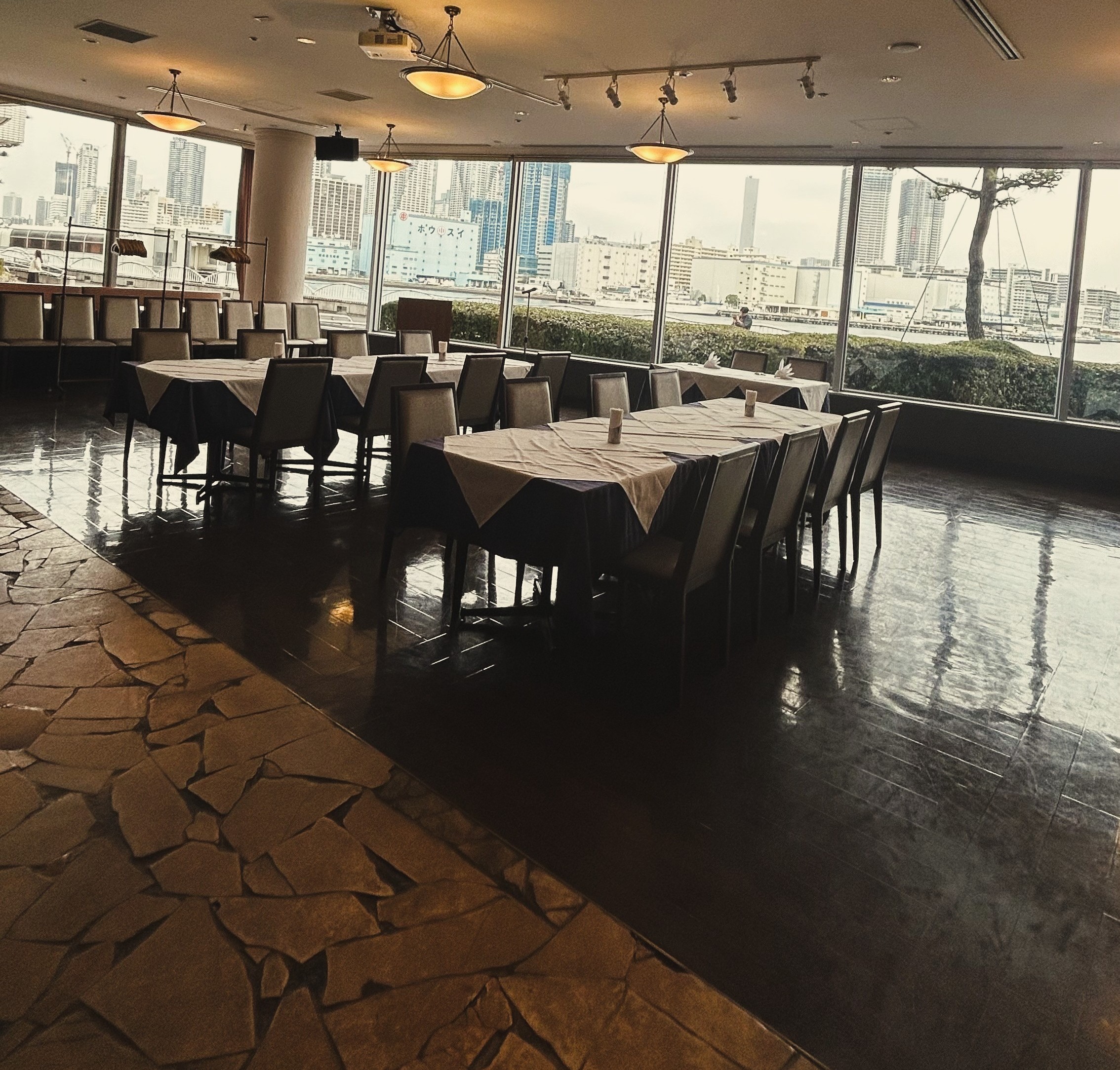 結婚式二次会 会場